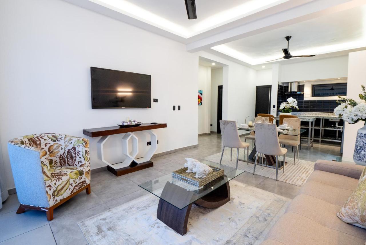 Instyle Residences At Rizz Suites โซซูอา ภายนอก รูปภาพ