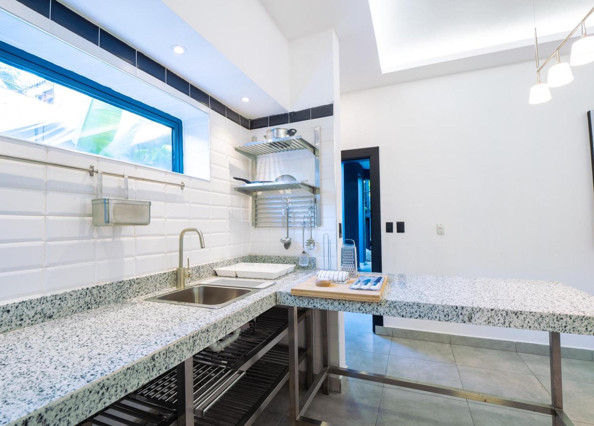 Instyle Residences At Rizz Suites โซซูอา ภายนอก รูปภาพ