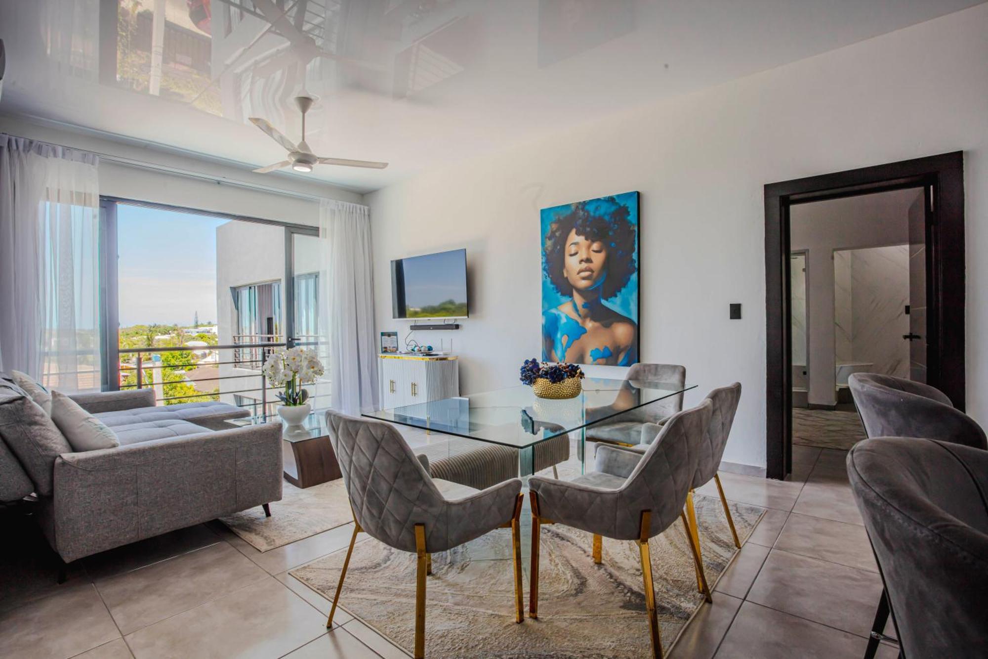 Instyle Residences At Rizz Suites โซซูอา ภายนอก รูปภาพ