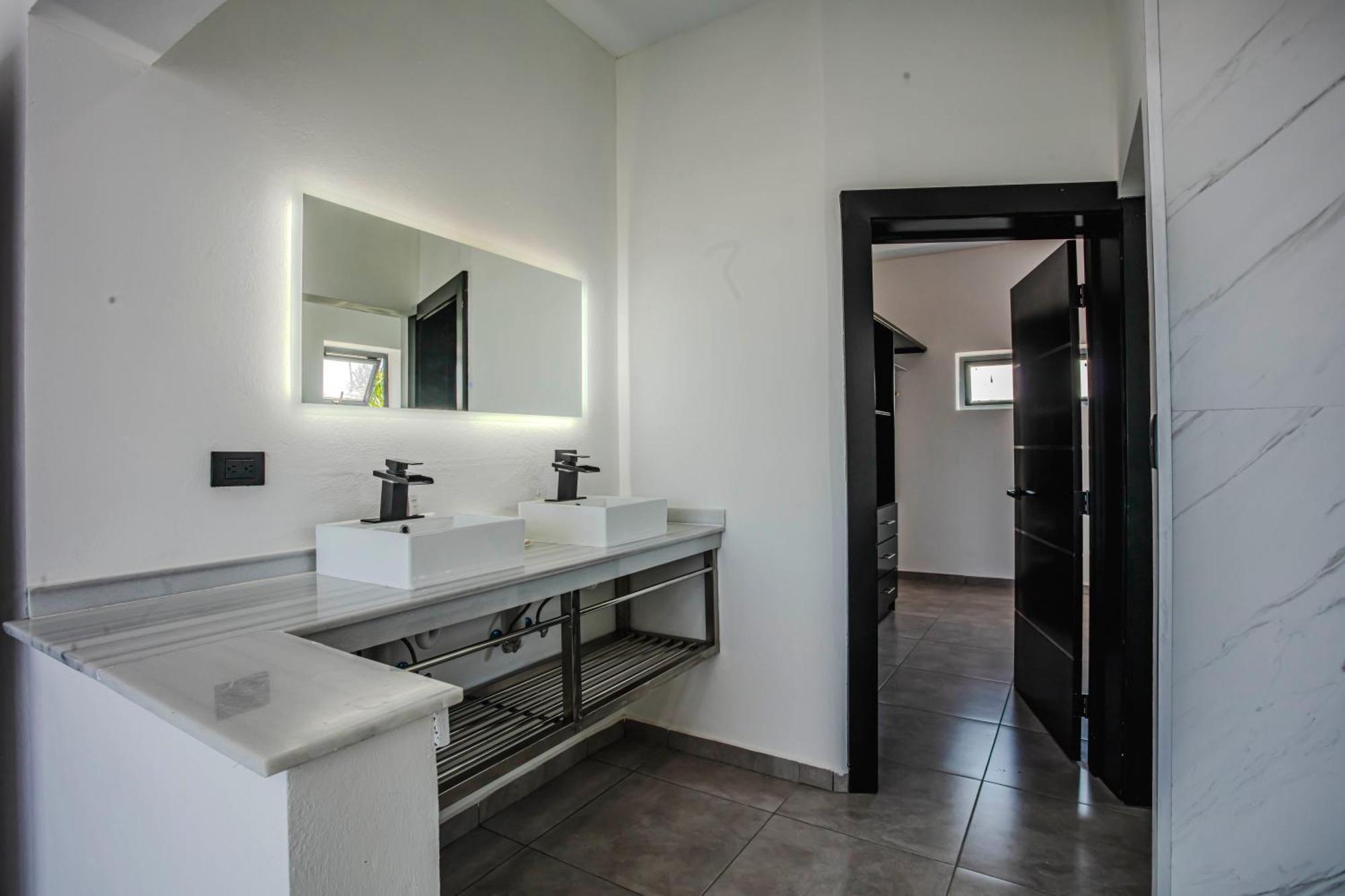 Instyle Residences At Rizz Suites โซซูอา ภายนอก รูปภาพ