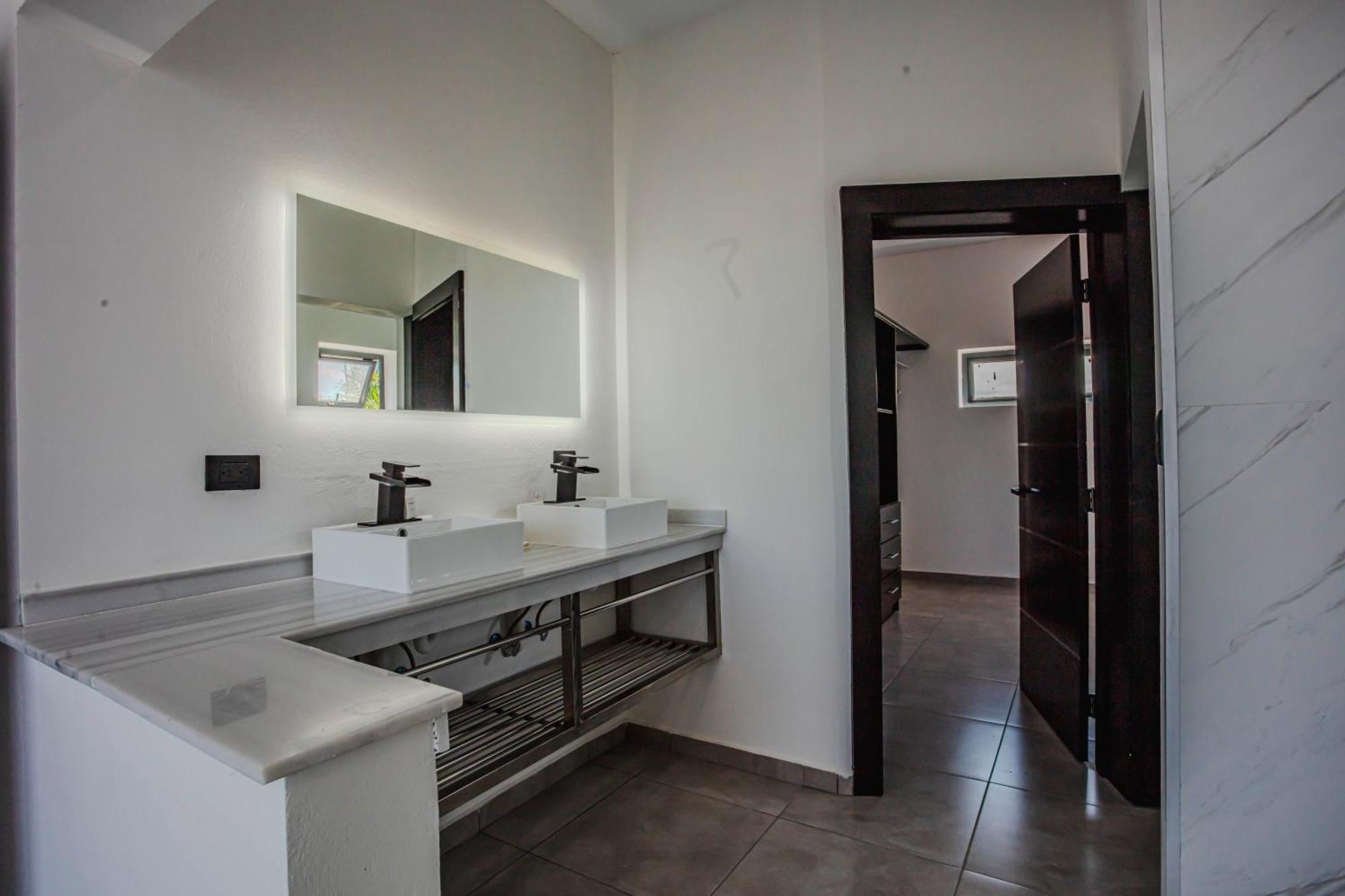 Instyle Residences At Rizz Suites โซซูอา ภายนอก รูปภาพ