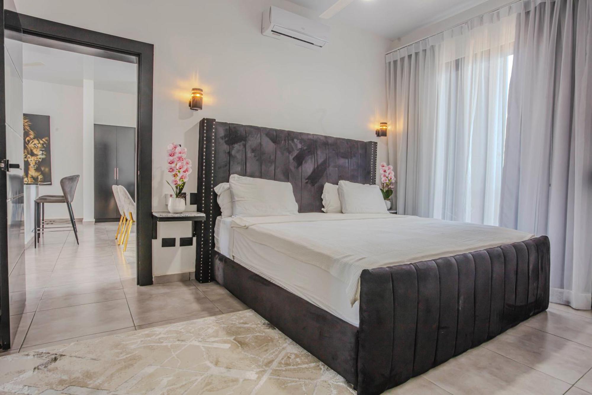 Instyle Residences At Rizz Suites โซซูอา ภายนอก รูปภาพ
