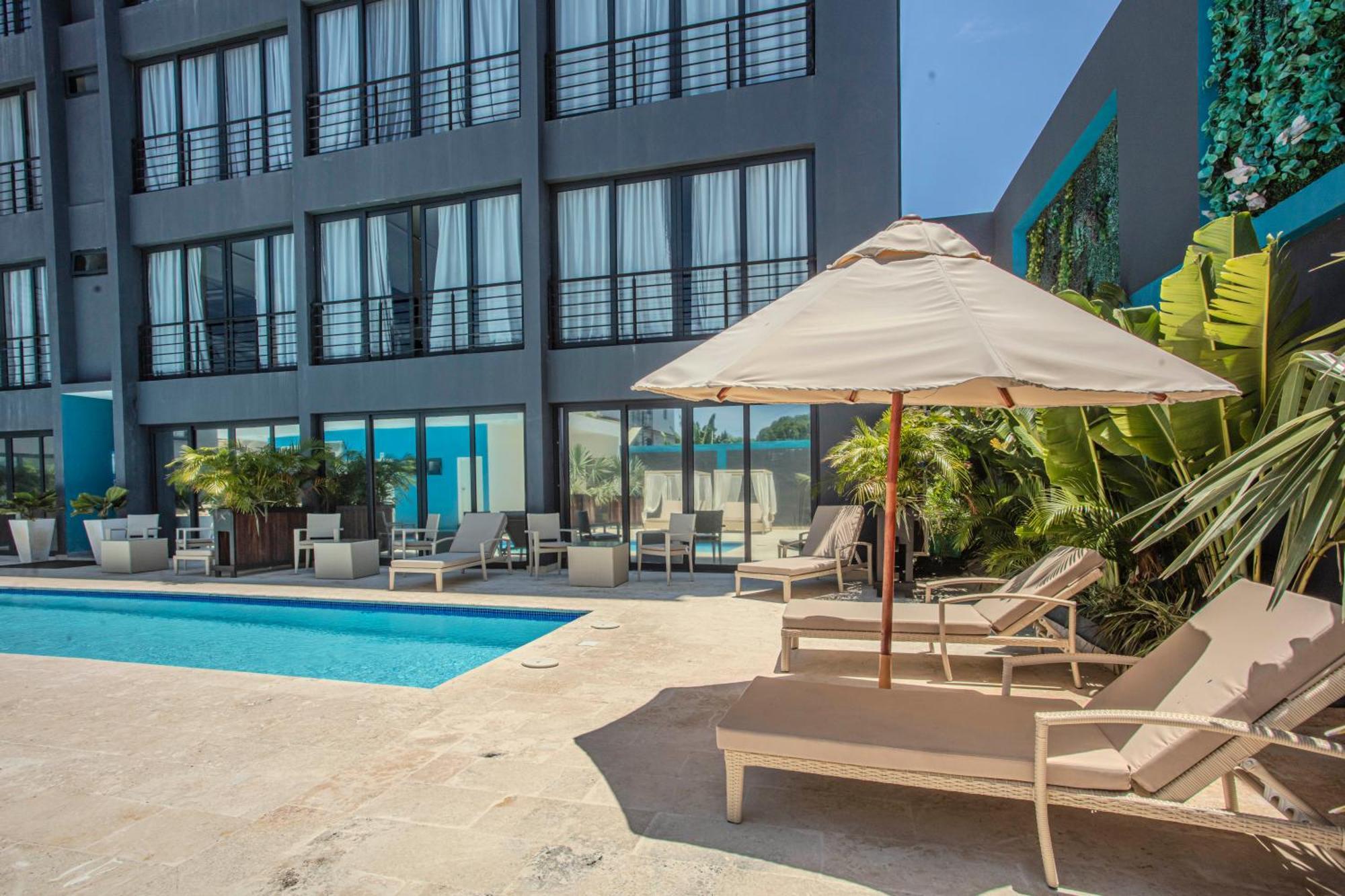 Instyle Residences At Rizz Suites โซซูอา ภายนอก รูปภาพ