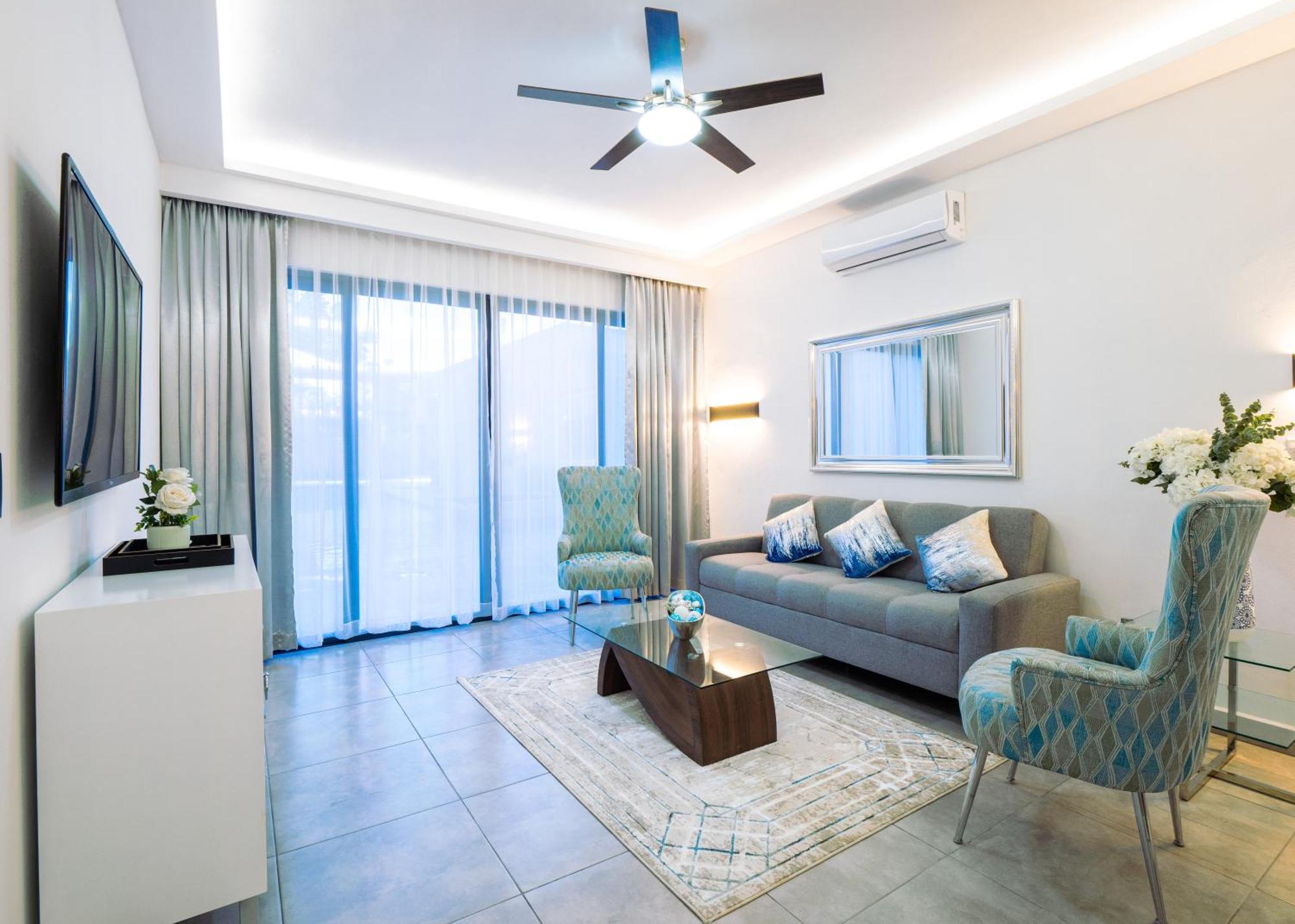 Instyle Residences At Rizz Suites โซซูอา ภายนอก รูปภาพ